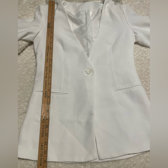 Forever 21 White Blazer - Picture 12 of 14